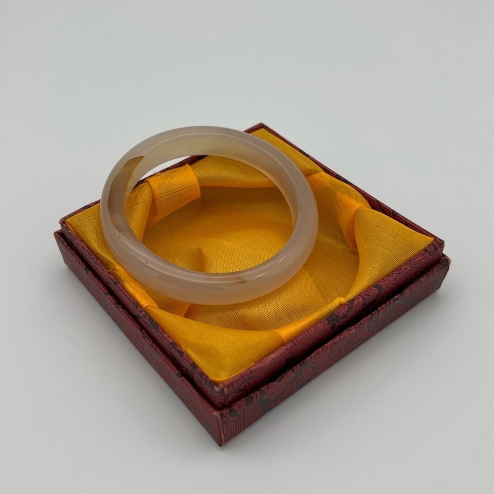 Elegant Beige Jade Bangle Bracelet